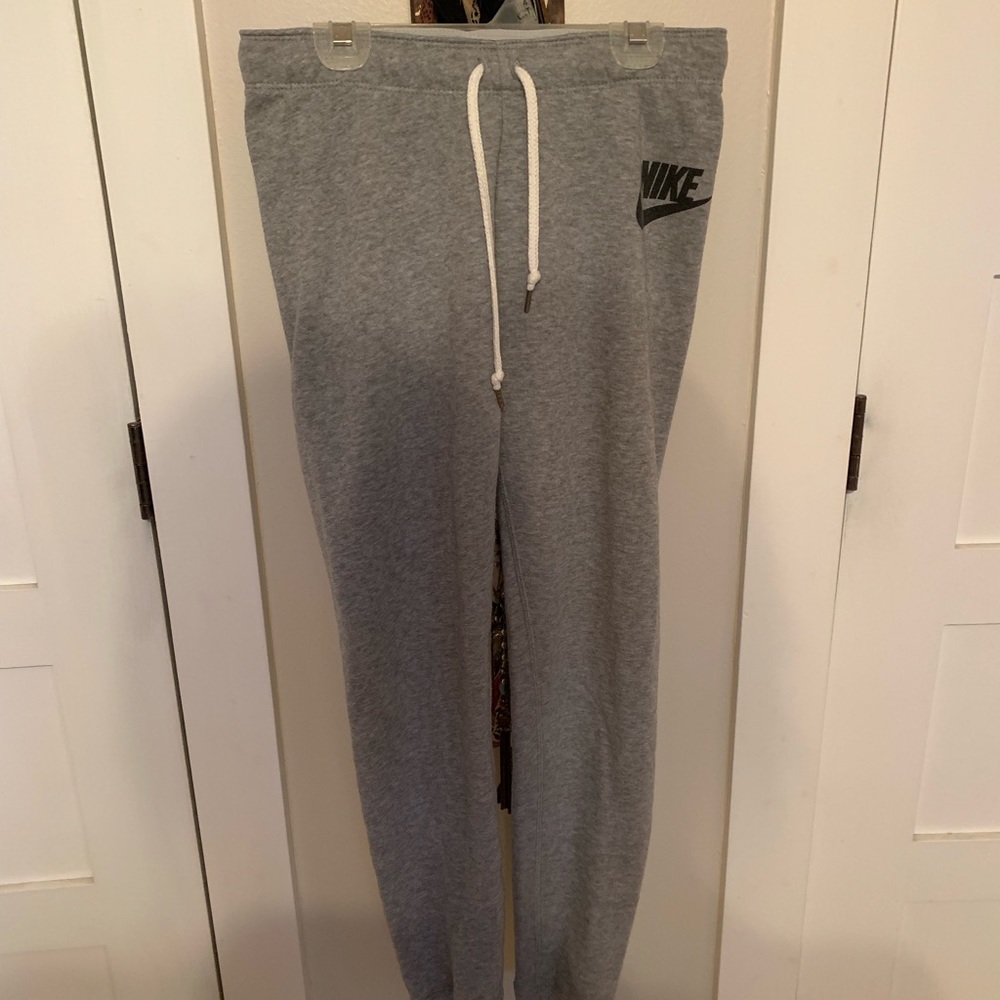 ❌SOLD❌ Nike joggers
